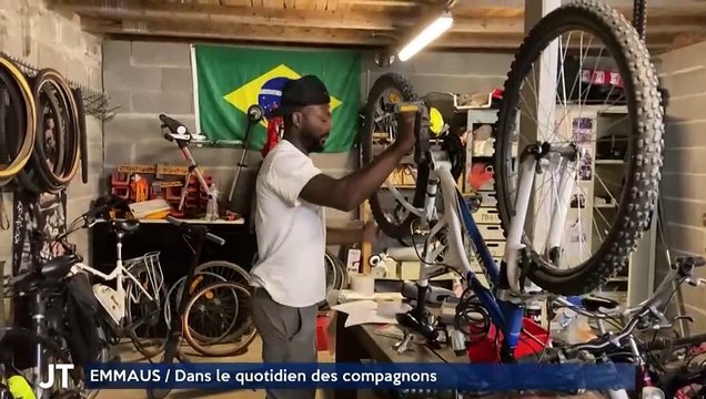 EMMAÜS / Dans le quotidien des compagnons