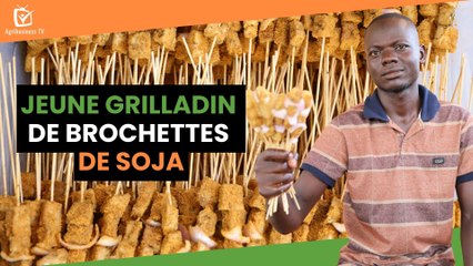 Burkina Faso : Jeune grilladin de brochettes de soja