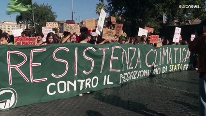 شاهد: في روما.. مظاهرة شبابية حاشدة من أجل المناخ