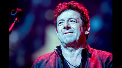 Patrick Bruel blessé à la jambe, il s’est fait opérer !