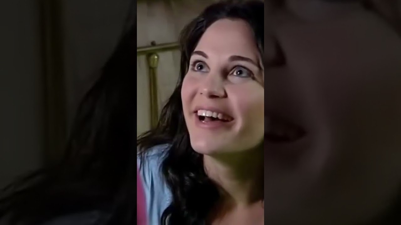 Mustafa'dan Meryemce'ye Sürpriz! | Beyaz Gelincik #Shorts