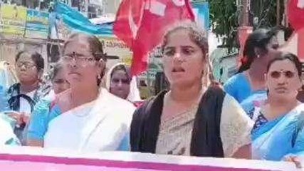 పశ్చిమ గోదావరి: భీమవరంలో కదంతొక్కిన ఆశా వర్కర్లు