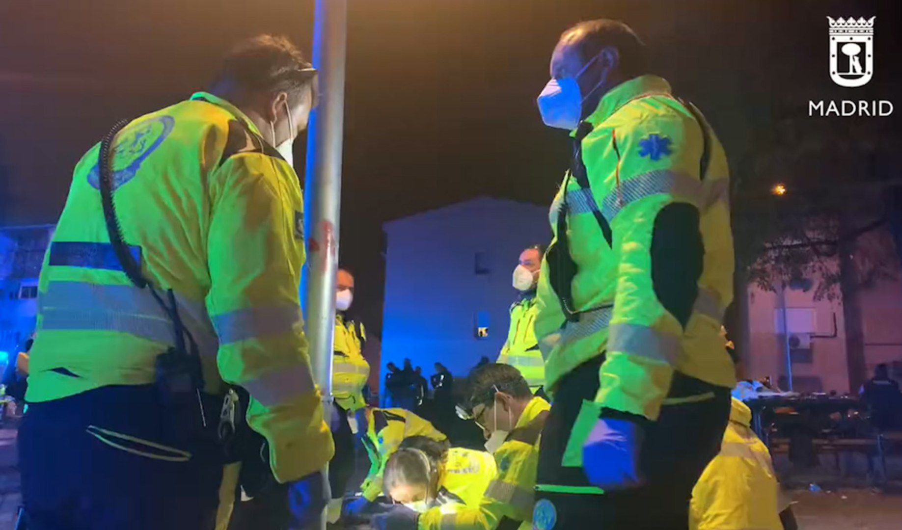 【欧浪】震惊！马德里一少年为友出头，校门口遭刺伤被捕！