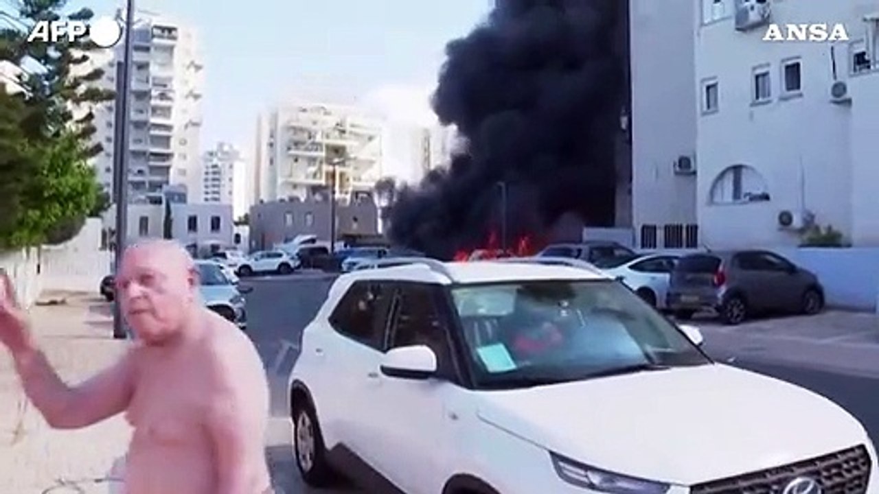 Israele, danni dopo l'attacco missilistico su Ashkelon ed evacuazioni da Tel-Aviv