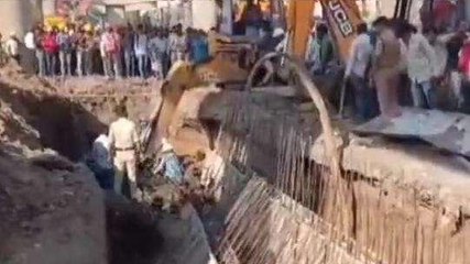 दर्दनाक: फ्लाई ओवर निर्माण के दौरान बड़ा हादसा, दबने से मजदूर की मौत
