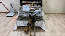 Narkotik köpeği Osmaniye'de durdurulan TIR’da 45 kilo 750 gram uyuşturucu buldu
