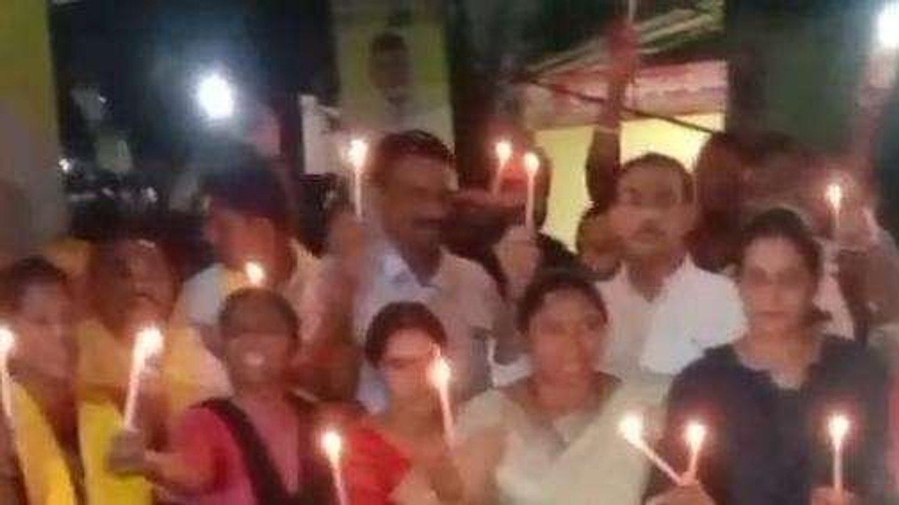 కడప జిల్లా: కొవ్వొత్తులతో టీడీపీ భారీ నిరసన ర్యాలీ