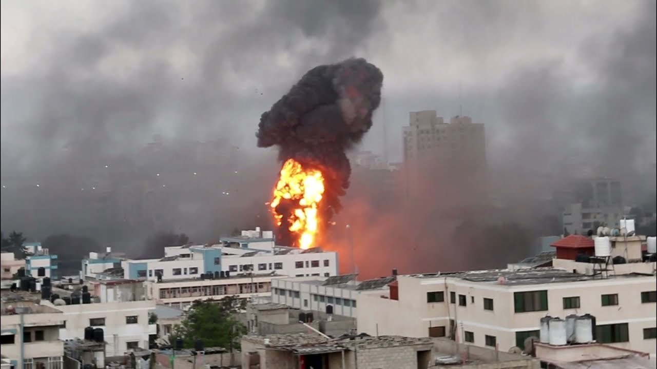 ‘We are being slaughtered’: Israelis cry for he...