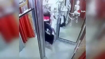 Şişli'de Mağazadan Eşofman Çalan Şüpheli Yakalandı