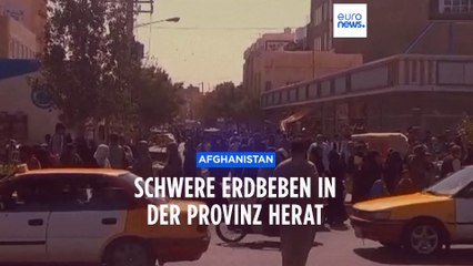 Télécharger la video: Mehrere starke Erdbeben in Herat - Afghanistan befürchtet Hunderte Tote