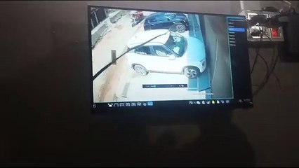 साफ करने के नाम पर डेढ़ लाख के सोने के आभूषण पार