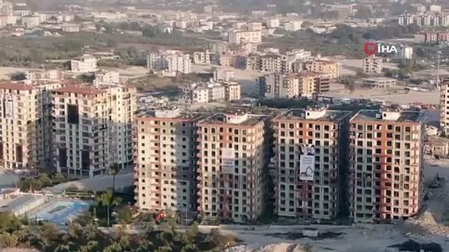 10 bâtiments démolis à la dynamite à Hatay, touchés par le tremblement de terre