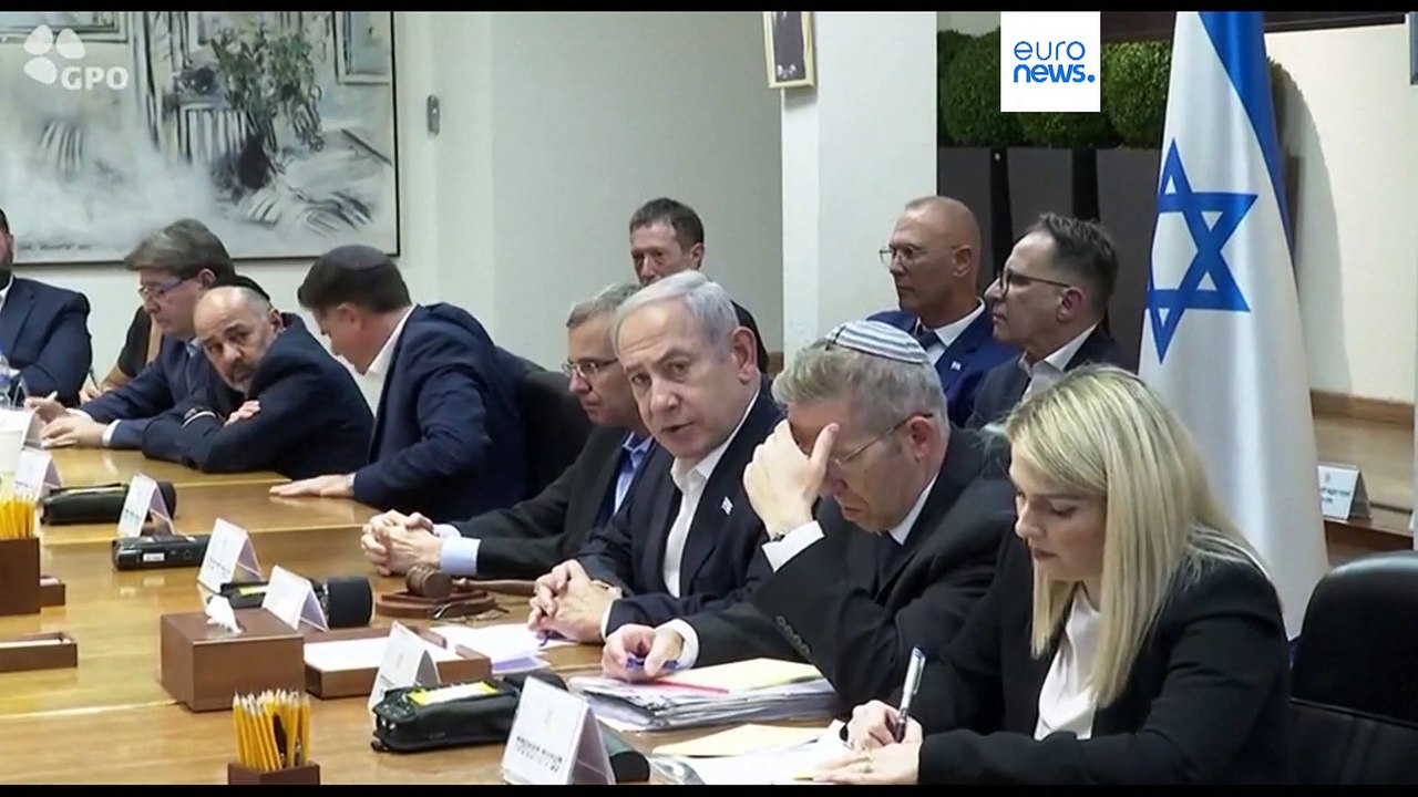 Нападение ХАМАС на Израиль: сотни убитых, тысяч...