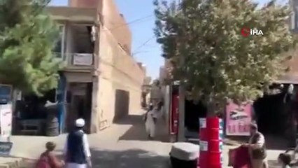 Afganistan'daki depremlerde can kaybı sayısı 320'ye yükseldi