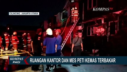 Kantor dan Mes Karyawan yang Terbuat dari Kontainer Terbakar, 11 Mobil Damkar Diterjunkan