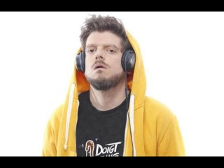 Greg Guillotin, le pire gendre : Cette séquence "trop touchy" censurée par C8 que vous ne verrez pas