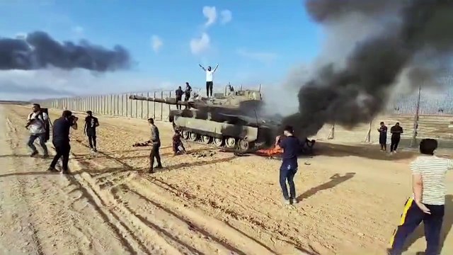 Hezbolá ataca posiciones israelíes desde Líbano en solidaridad con Palestina