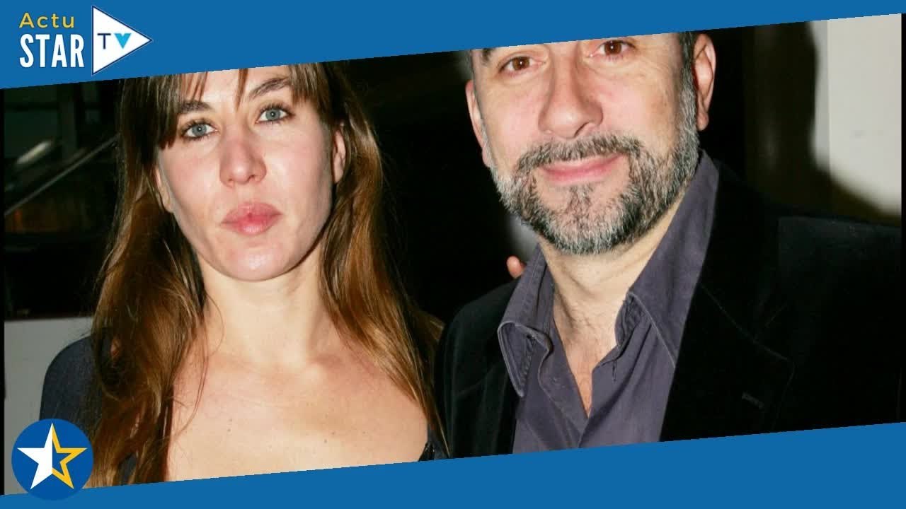 "Ce n'était pas une histoire folle" : Mathilde Seigner fait de drôles de confidences sur son ex Anto