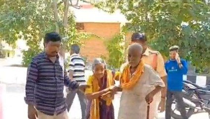 సిరిసిల్ల: మానవత్వం చాటుకున్న పోలీసులు.. ఏం చేశారంటే..!