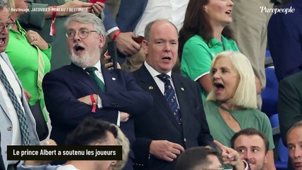 Le prince Albert surexcité, la princesse Anne glaciale face à Denis Brogniart qui embrasse à pleine bouche sa femme