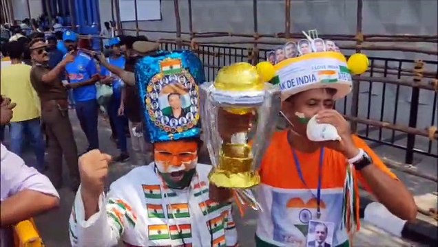 भारत-ऑस्ट्रेलिया के बीच चेन्नई में वल्र्ड कप मैच ... देखें चेपक स्टेडियम के बाहर का नजारा........