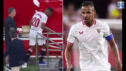 Sevilla Veteran Fernando Clashes with his Manager Jose Luis Mendilibar and Wags His Finger in Anger