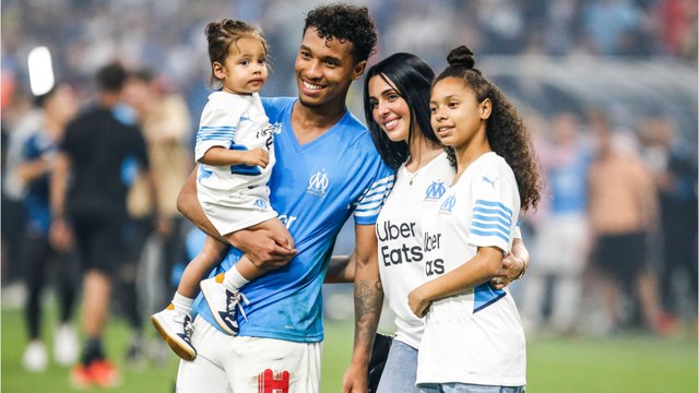 VOICI : Coralie Porrovecchio enceinte, elle attend son troisième enfant avec Boubacar Kamara