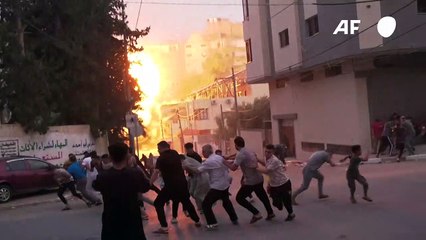 Ajuda militar dos EUA 'a caminho' de Israel; papa pede que 'parem os ataques'