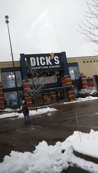DICK'S Sporting Goods Madison, WI 2022