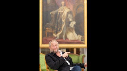 "Un pochtron, voilà" : Benoît Poelvoorde sans tabou sa consommation d'alcool et de cigarettes