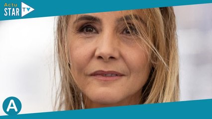 "Vivement ton retour" : Clotilde Courau triste à la Gare du Nord, départ de sa fille à des milliers