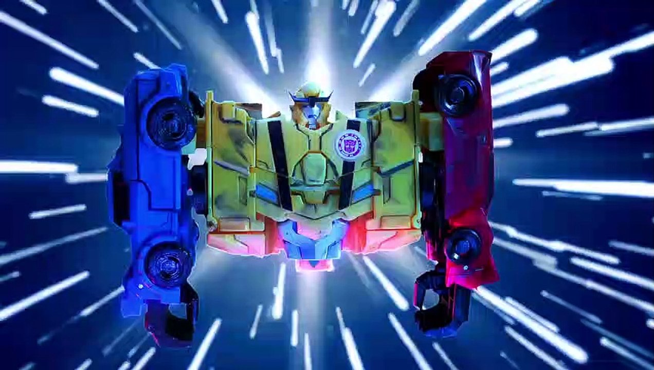 ‘Team Combiners' Official Stop Motion Video | Robots in Disguise | Transformers Official