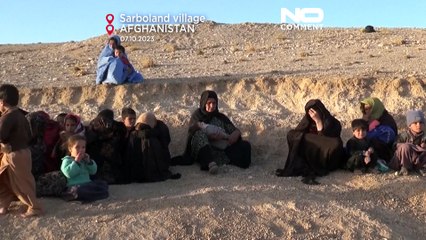 شاهد: حفر خنادق أملاً في العثور على أحياء تحت أنقاض المنازل المهدمة جرّاء زلزال أفغانستان