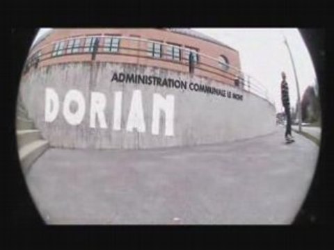 ///Dorian en flip sur 7 marches///