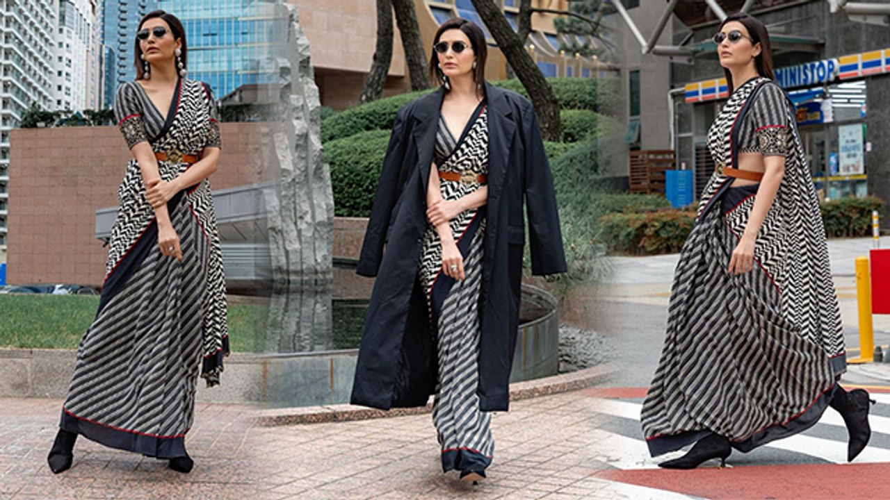 Busan Film Festival 2023:Karishma Tanna Black & White Saree Traditional Look Viral,South Korea Road.