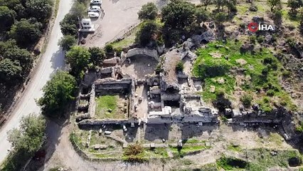 Alexandria Troas Antik Kenti'nde 2 bin 200 yıllık dükkan bulundu