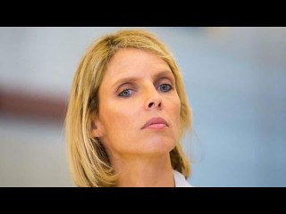 Sylvie Tellier: Cette vidéo d’archive lui permet de dézinguer Geneviève de Fontenay!