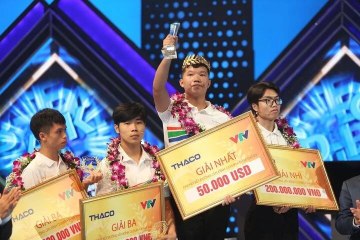 Nam sinh Lê Xuân Mạnh đăng quang Đường lên đỉnh Olympia 2023