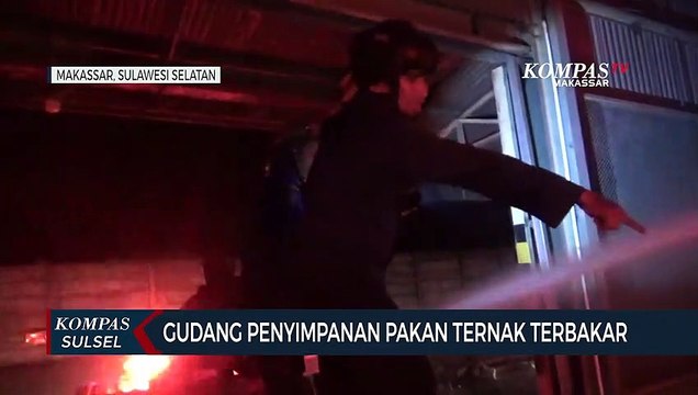 Gudang Penyimpanan Pakan Ternak Terbakar