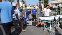 Antalya'da motosiklet kazası: Motosiklet sürücüsü ağır yaralandı