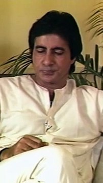 Amitabh Bachchan Recites Heartfelt Poem