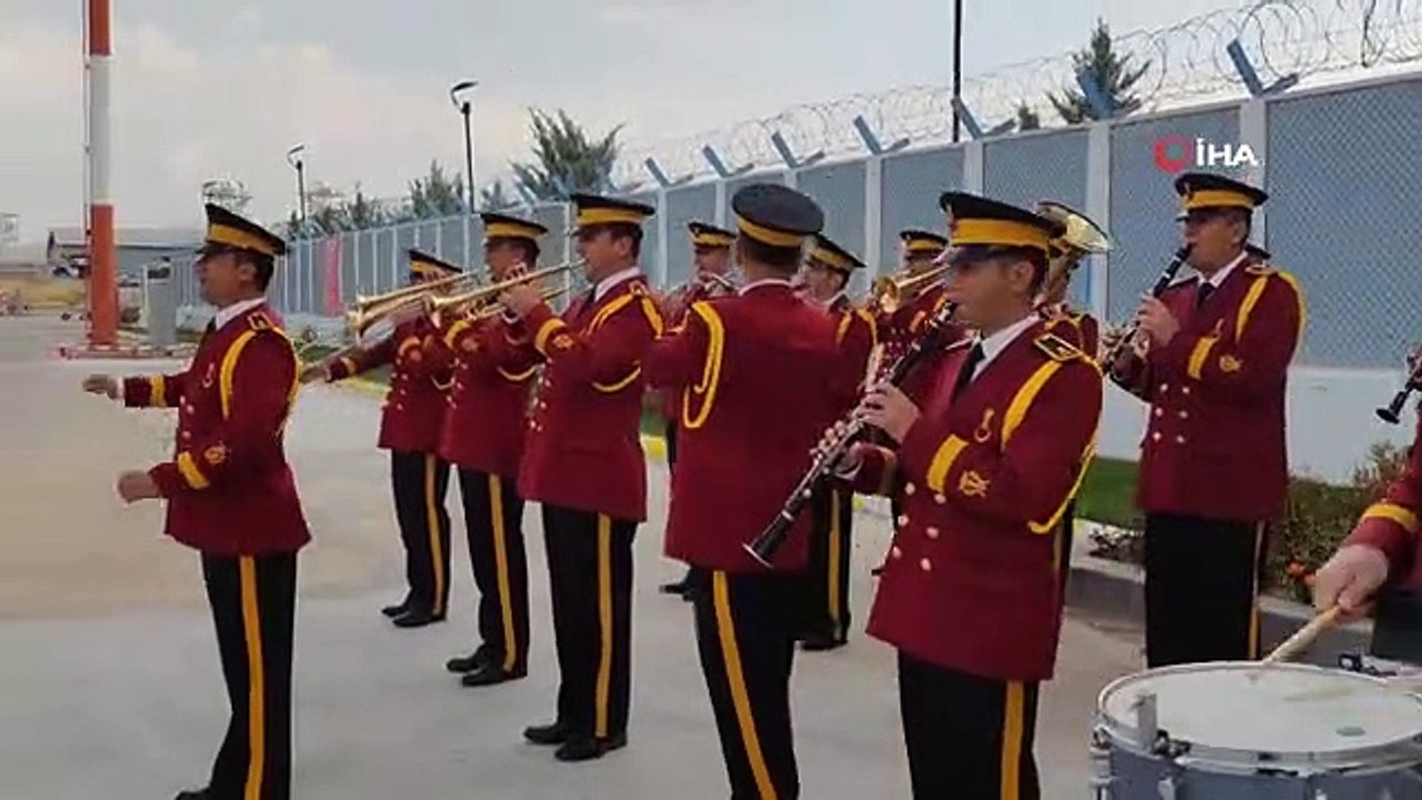 Vanlı gaziler Çanakkale'ye uğurlandı