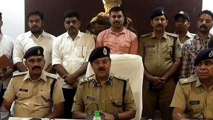 धार: एसपी ने अवैध तस्कर पर किया बड़ा खुलासा, एक क्लिक पर जानें सबकुछ