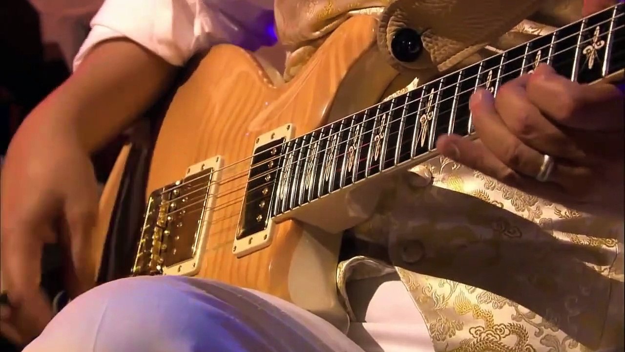 Santana - Samba Pa Ti (Live at Montreux 2011)