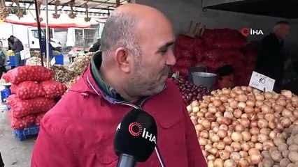 La saison des récoltes est terminée ! Les pommes de terre jaunes de Bolu sont vendues 20 lires le kilo
