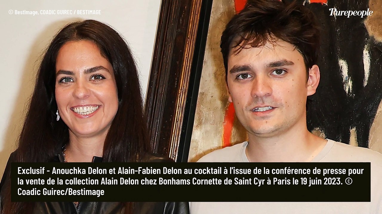 "Je savais très bien que ça allait hurler": Anouchka Delon, le coeur brisé et en colère en voyant son père à bout, se livre