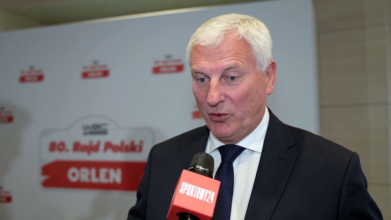 Piotr jakubowski, burmistrz miasta Mikołajki