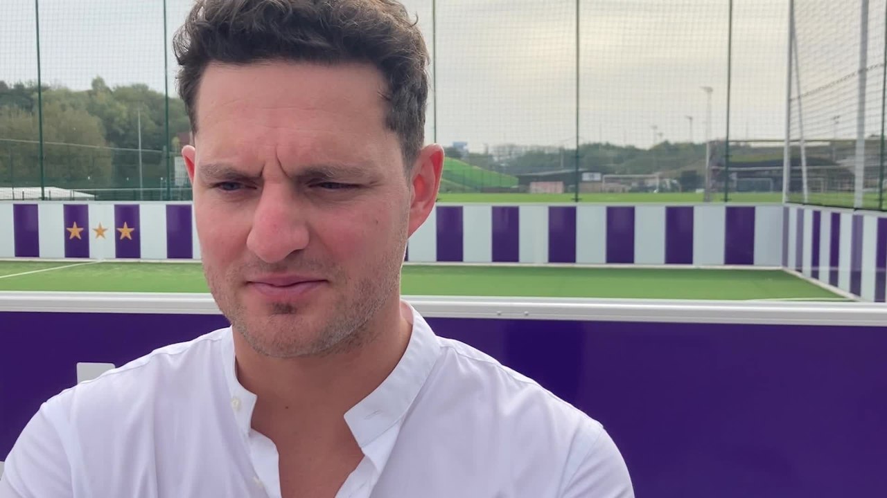 Le RSCA et son partenaire Telenet lancent « Tous Mauves »