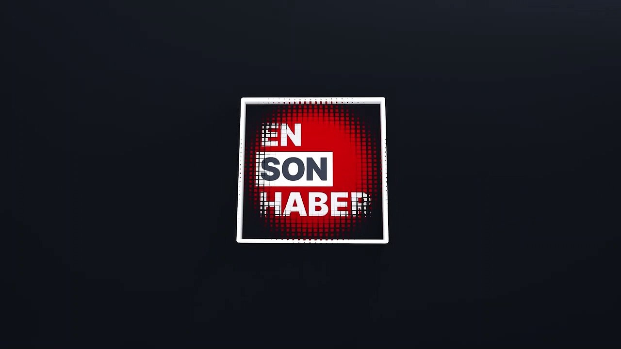 Pandaların masa başında yemek keyfi