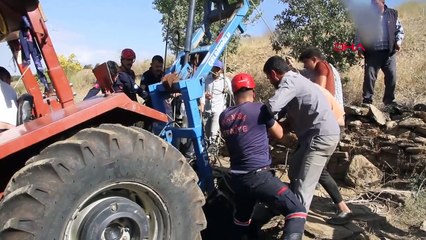 Kula'da Su Kuyusuna Düşen İnek Kurtarıldı